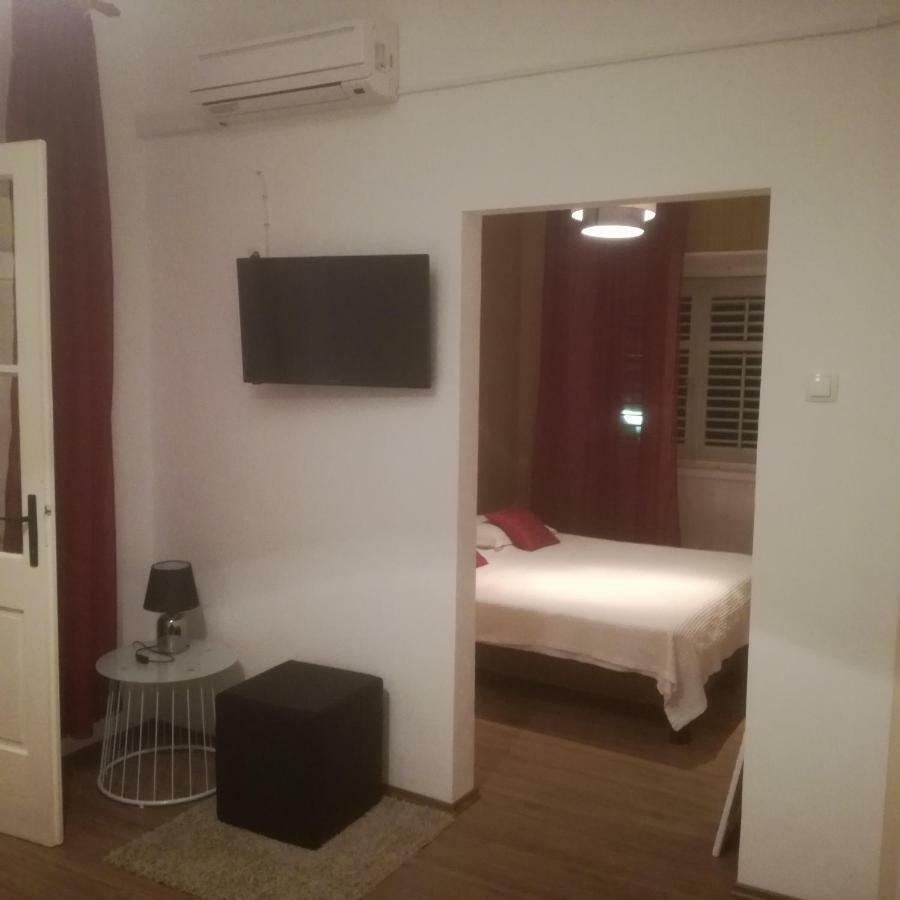 Ferienwohnung Apartman Stipe Jelsa  Exterior foto