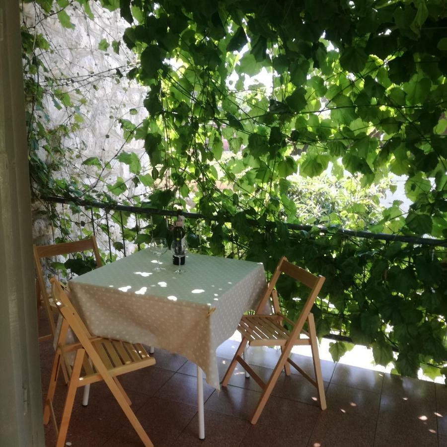 Ferienwohnung Apartman Stipe Jelsa  Exterior foto